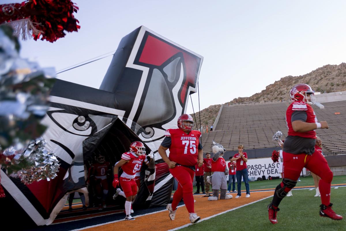 Get the Latest El Paso High School Football Scores and News