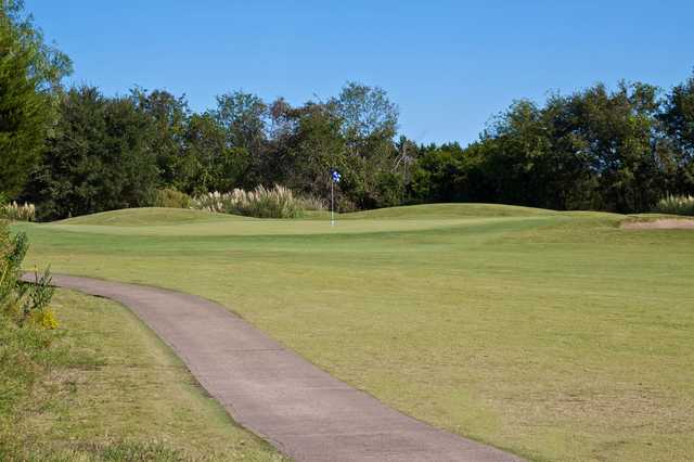 Play at Bluebonnet Hill Golf Course in Austin: A Challenging 18-Hole Experience