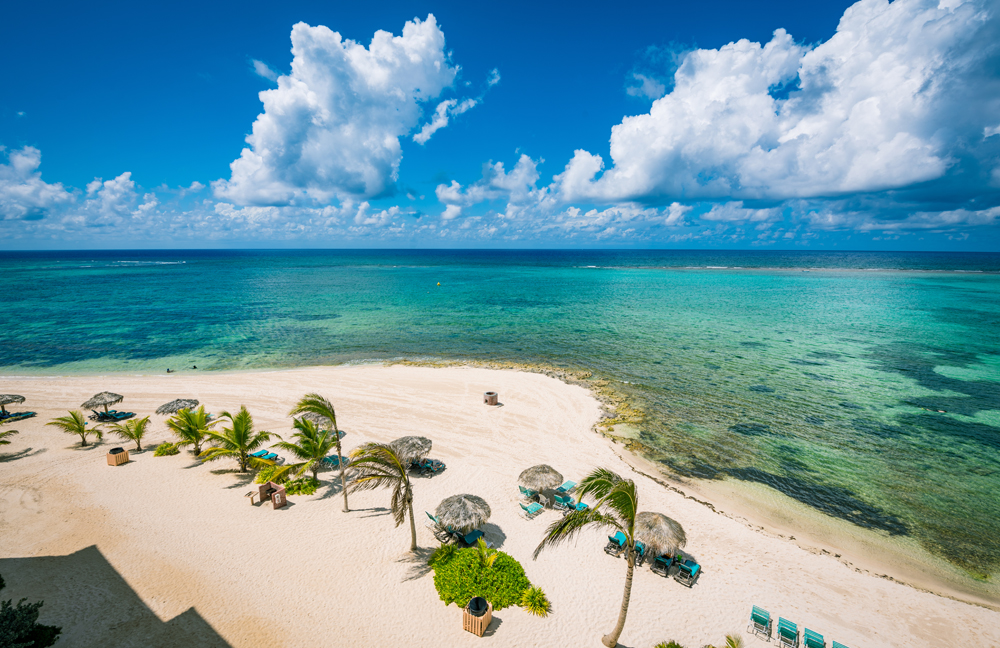 Planning a Trip? Grand Cayman 15 Day Weather Forecast is Here