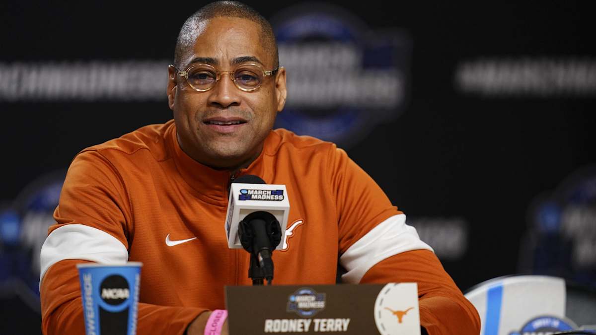 Meet Rodney Terry: OHenry Middle School Coach Turned Texas Success